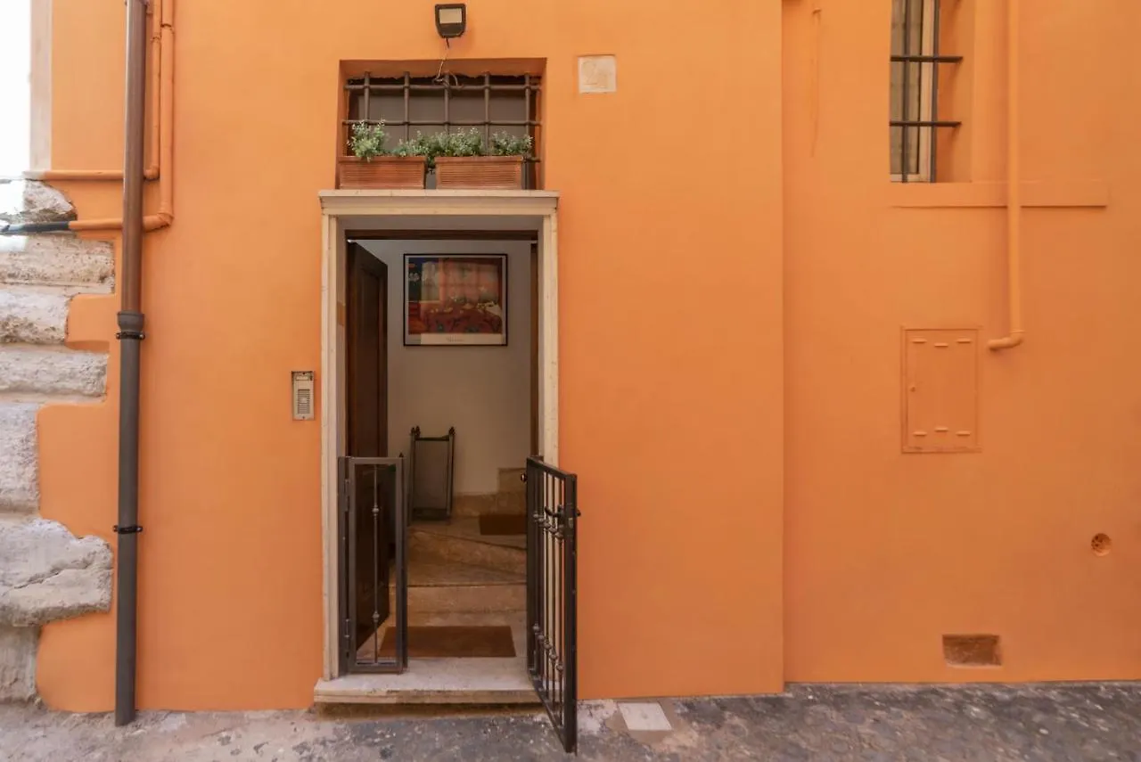 Casa Dell'Arco Apartment Rome Italy