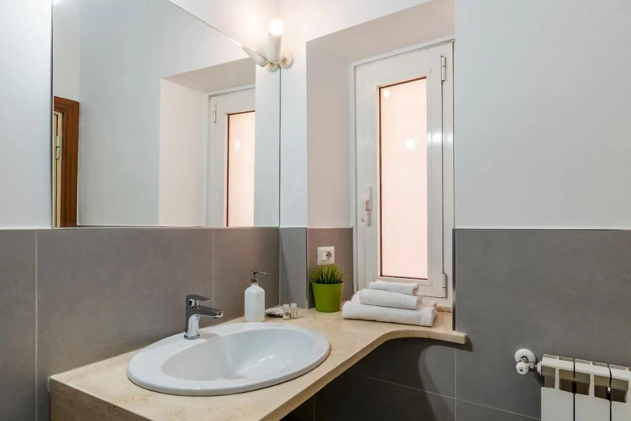 Casa Dell'Arco Apartment Rome Italy